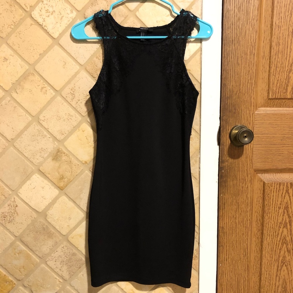 Forever 21 Black Fitted Dress - Picture 1 of 4